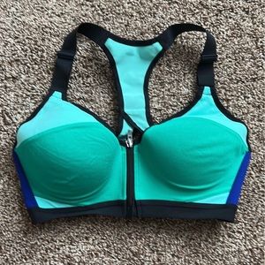 Victoria Secret Sports Bra | 34C